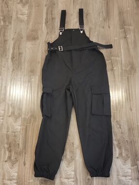 ❄️3/$30 Black Utility Cargo Jumpsuit with Adjustable Straps